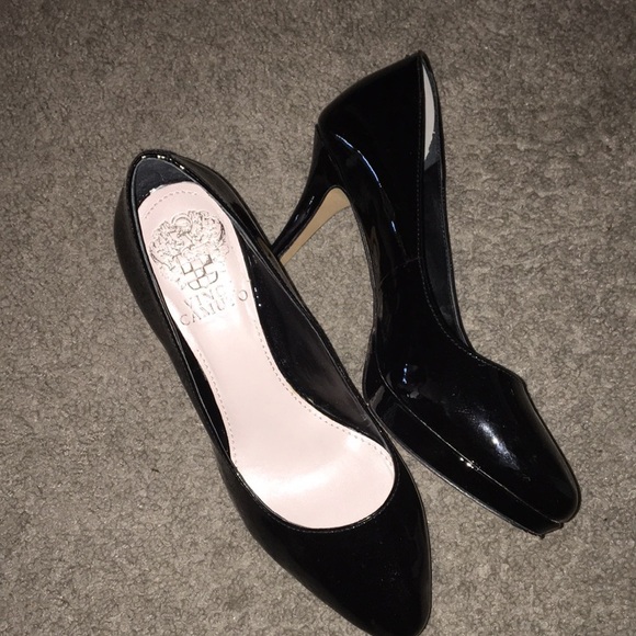 Vince Camuto Desti Black Mid Heel Platform Pump - Picture 3 of 7
